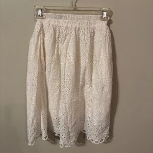 White lace skirt
